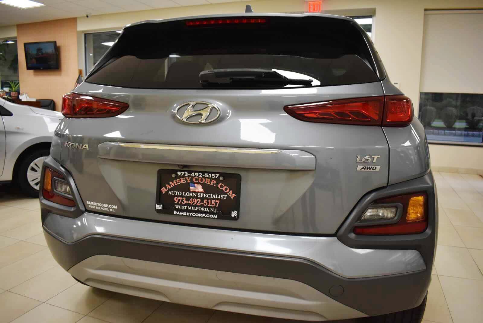 Used 2019 Hyundai Kona Limited AWD/4WD image 53