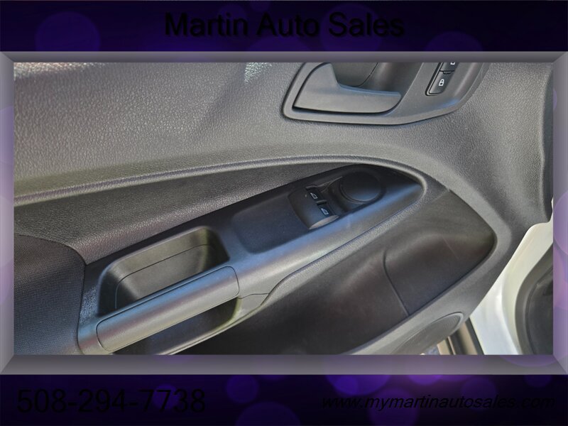 Used 2016 Ford Transit Connect XL FWD image 11