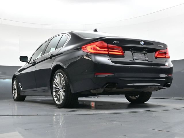 Used 2019 BMW 540i xDrive w/ Executive Package image 36