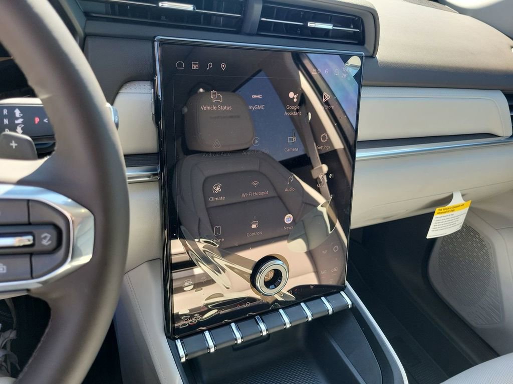 New 2026 GMC Terrain Denali w/ LPO, Black Badging Package image 12