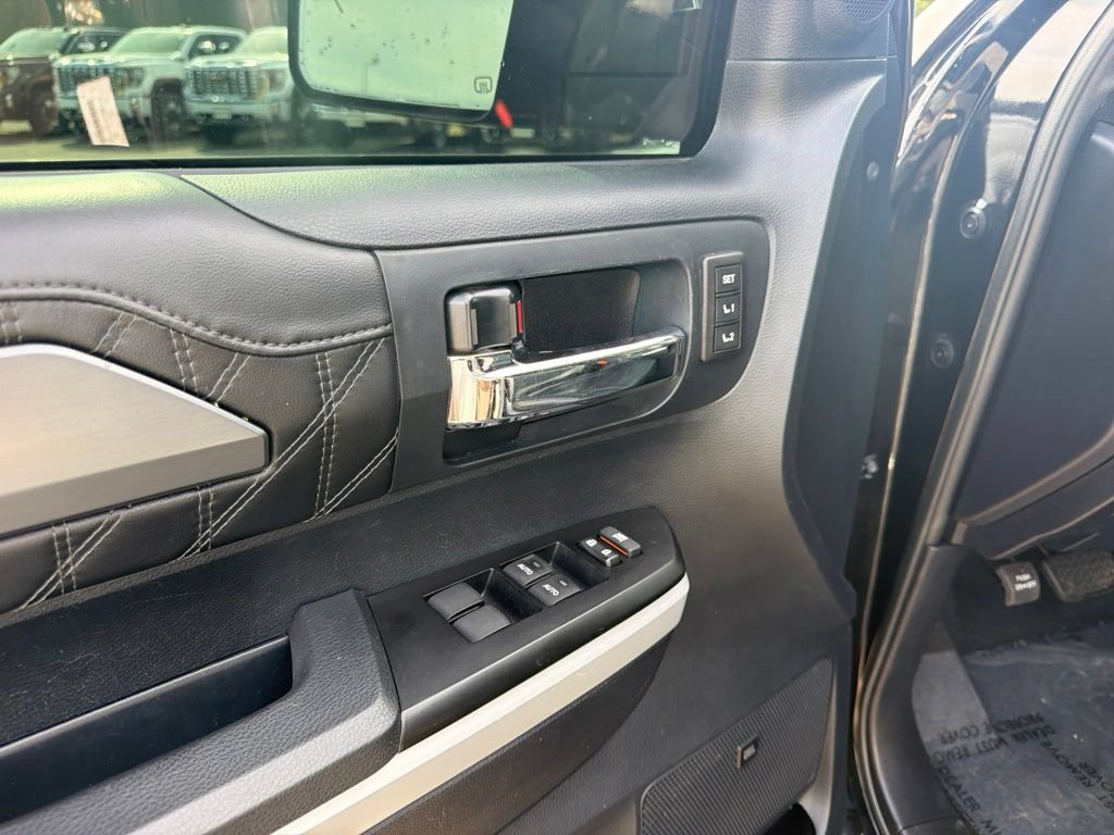Used 2018 Toyota Tundra Platinum AWD/4WD image 11