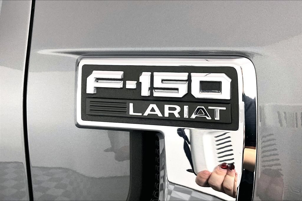 Used 2023 Ford F150 Lariat RWD image 14