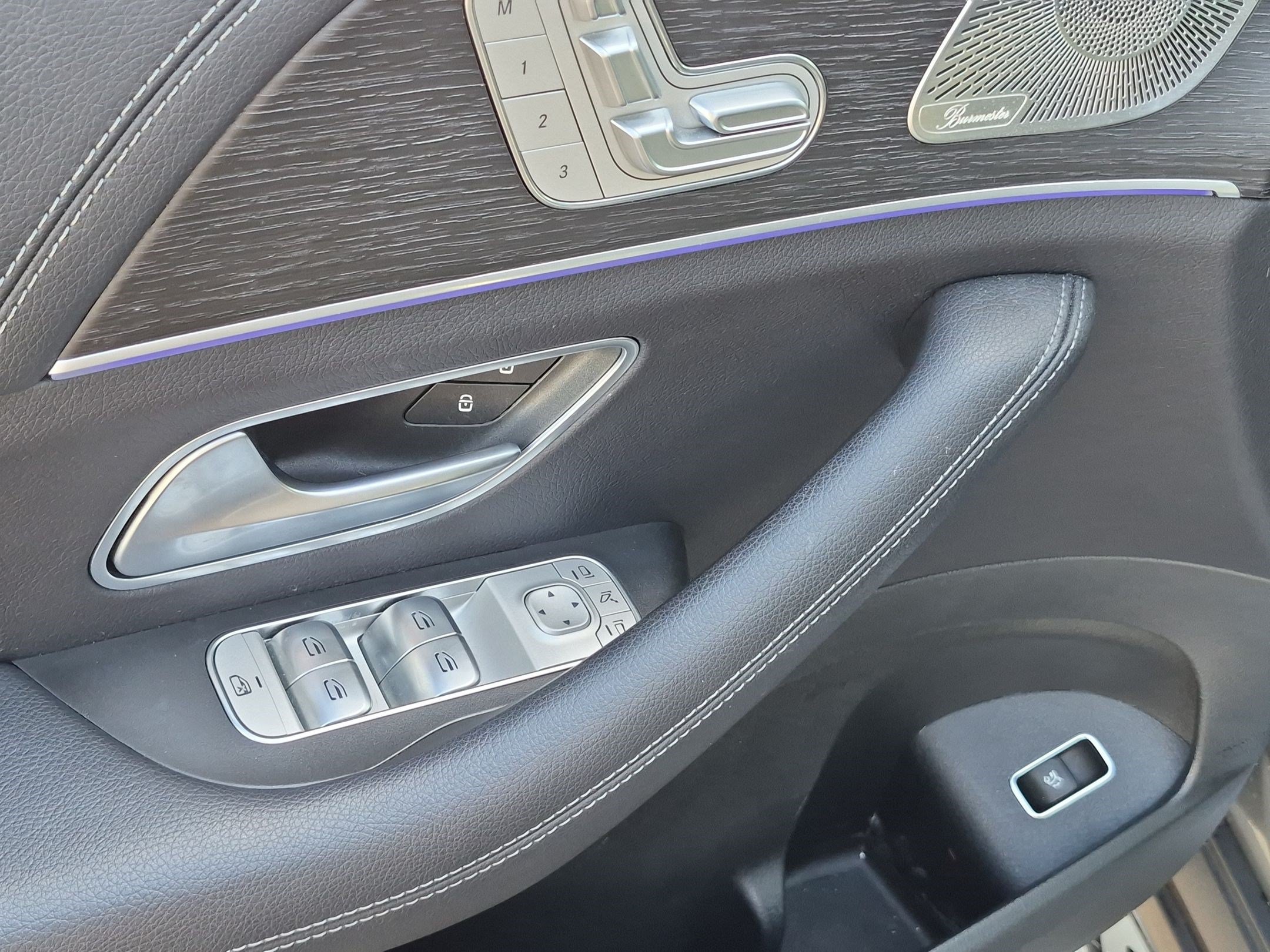 Used 2022 Mercedes-Benz GLS 450 4MATIC image 15