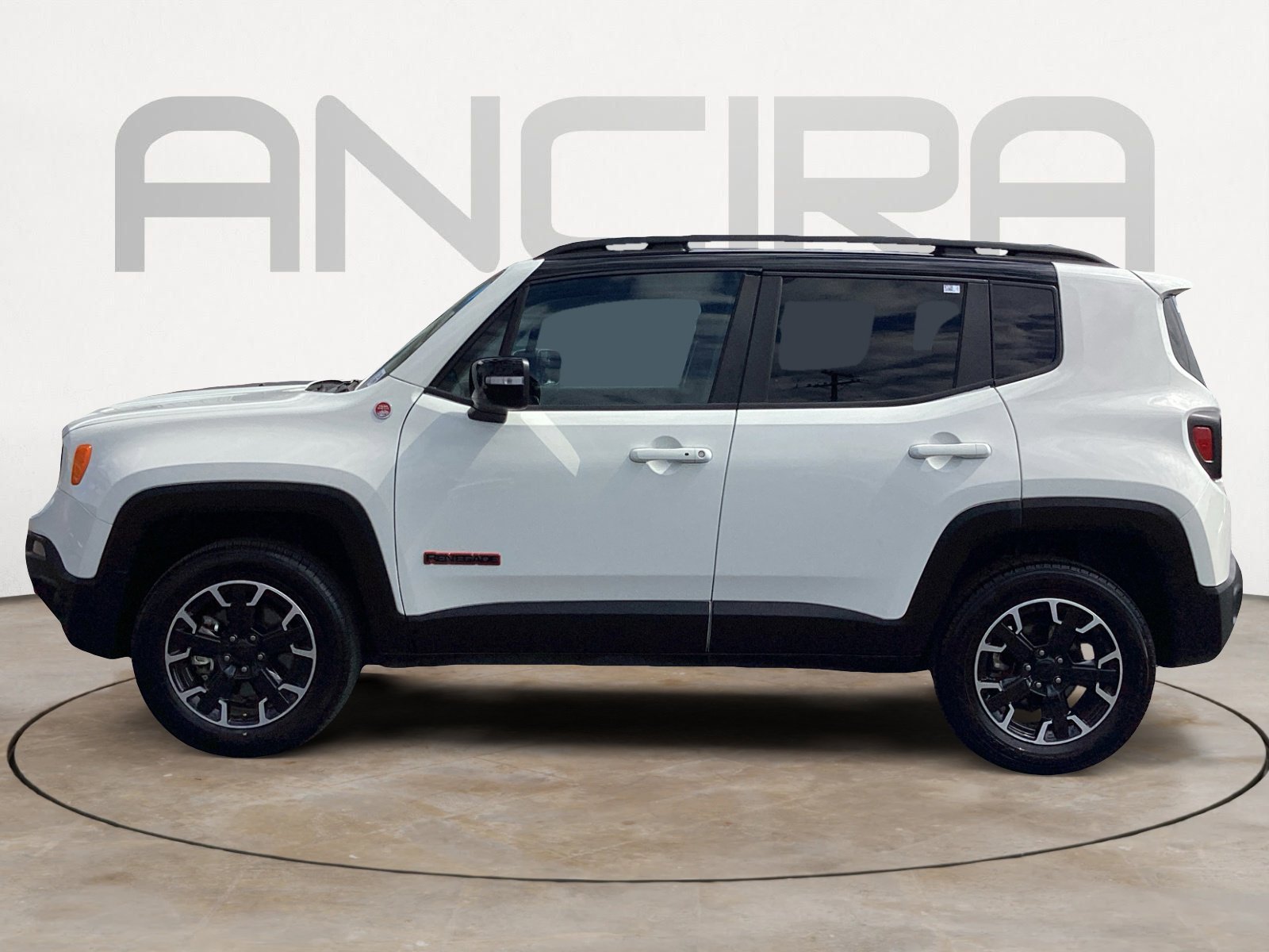 Used 2023 Jeep Renegade Trailhawk AWD/4WD image 11