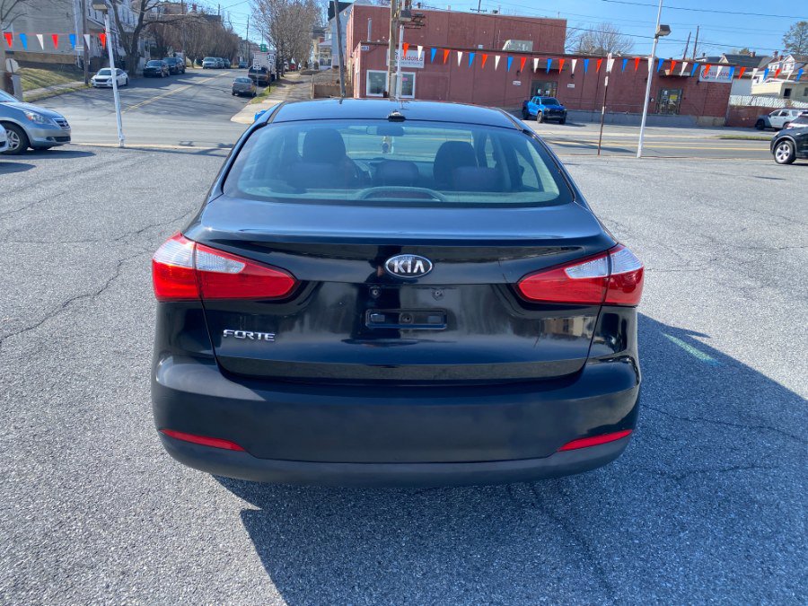Used 2014 Kia Forte LX w/ Popular Package image 4