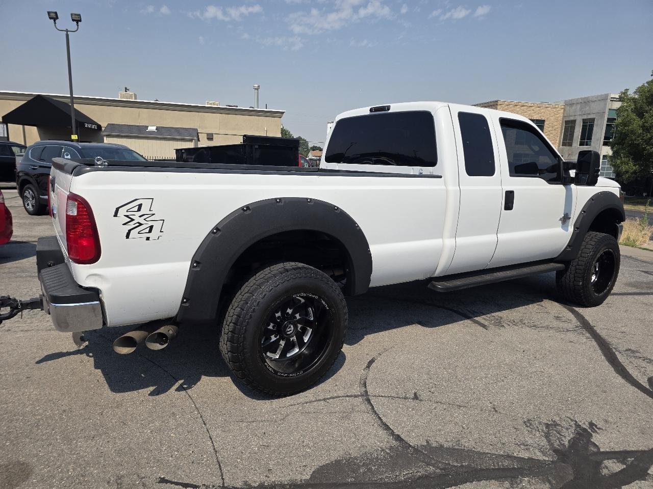 Used 2015 Ford F250 XLT w/ XLT Value Package AWD/4WD image 3