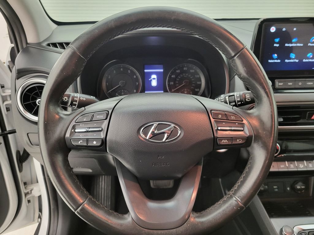Used 2023 Hyundai Kona SEL w/ Convenience Package image 3