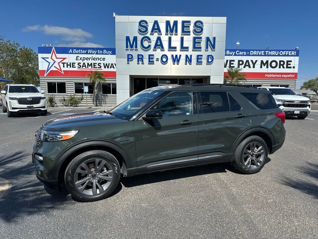 Used 2023 Ford Explorer XLT w/ Equipment Group 202A RWD image 1