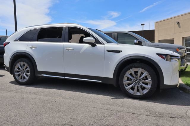 Used 2024 MAZDA CX-90 3.3 Turbo w/ Premium Package AWD/4WD image 3