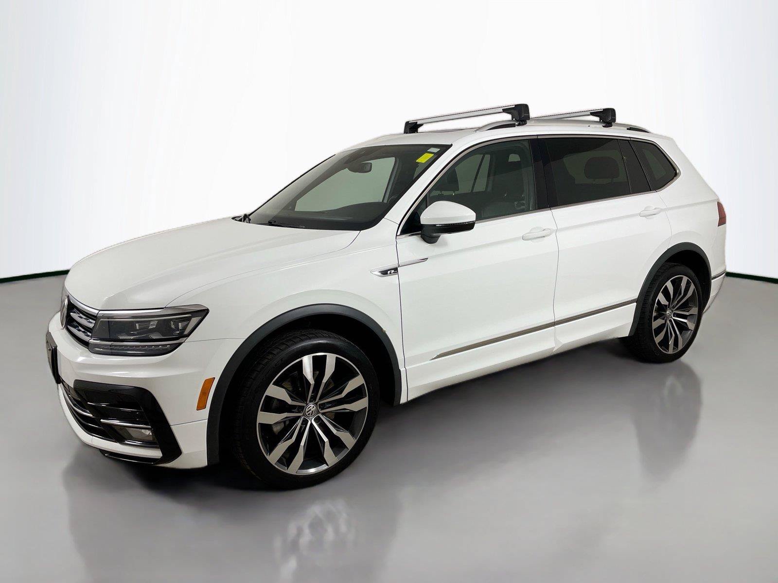 Used 2019 Volkswagen Tiguan SEL Premium R-Line AWD/4WD image 8