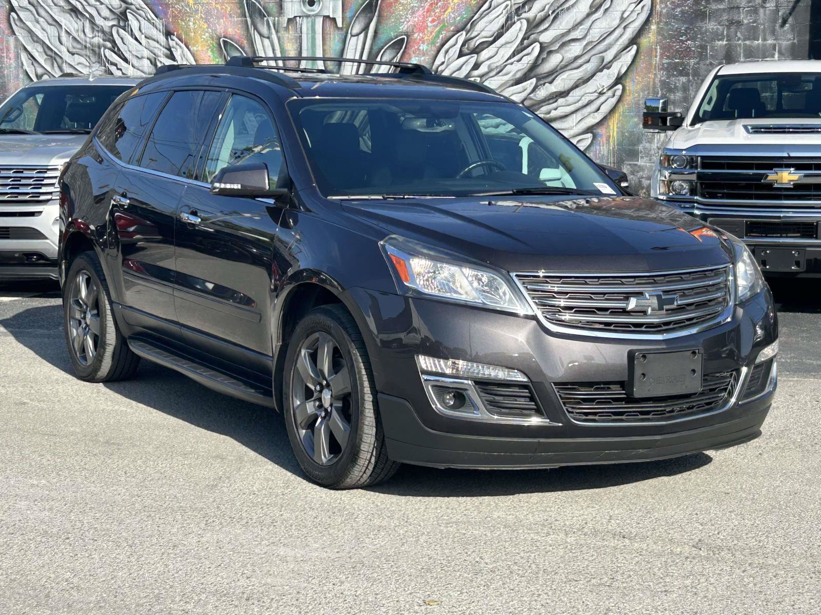Used 2017 Chevrolet Traverse LT