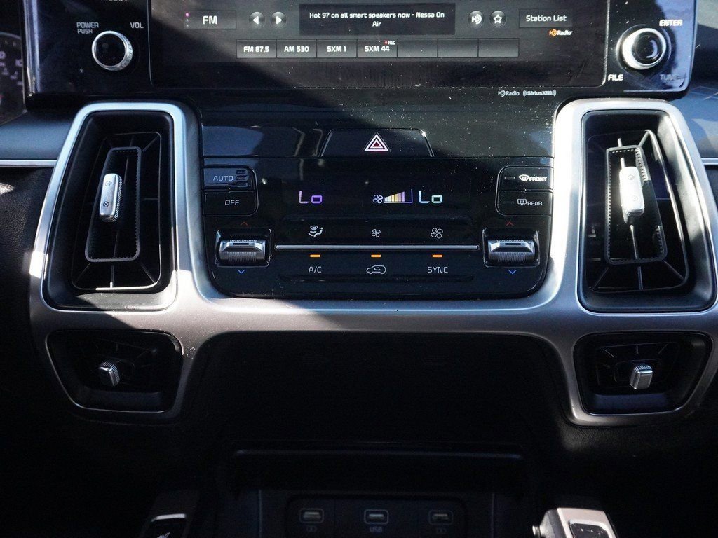 Used 2022 Kia Sorento S w/ Panoramic Sunroof Package image 51
