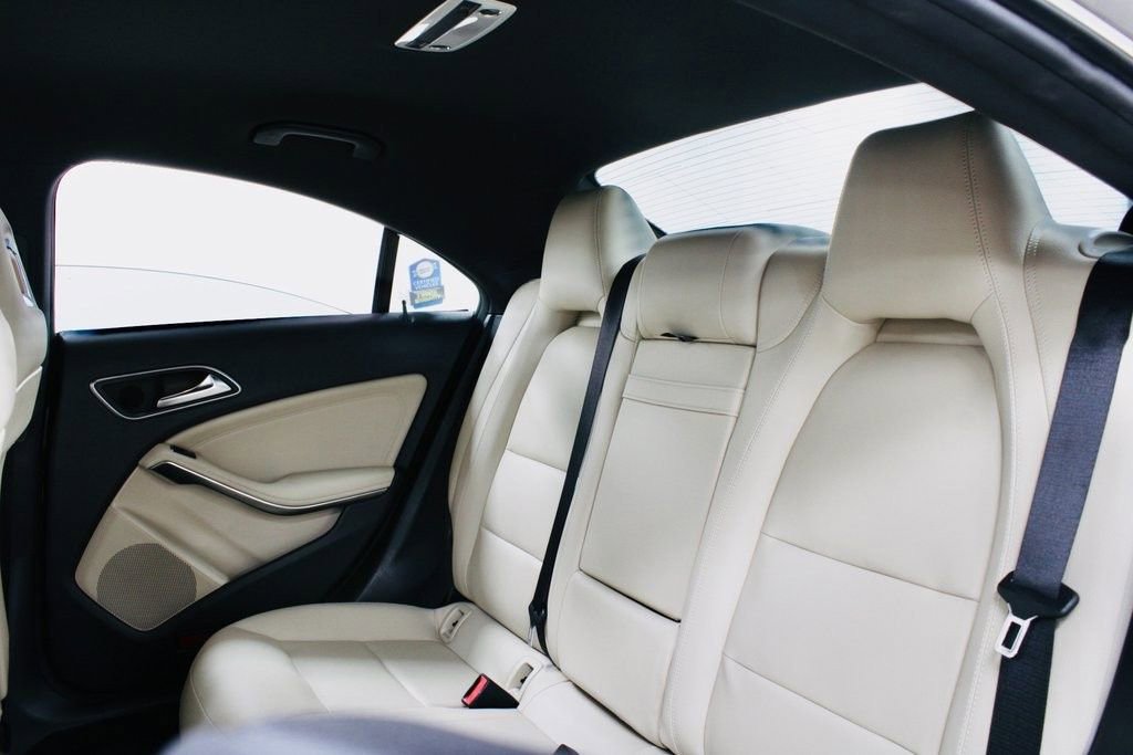 Used 2019 Mercedes-Benz CLA 250 image 27