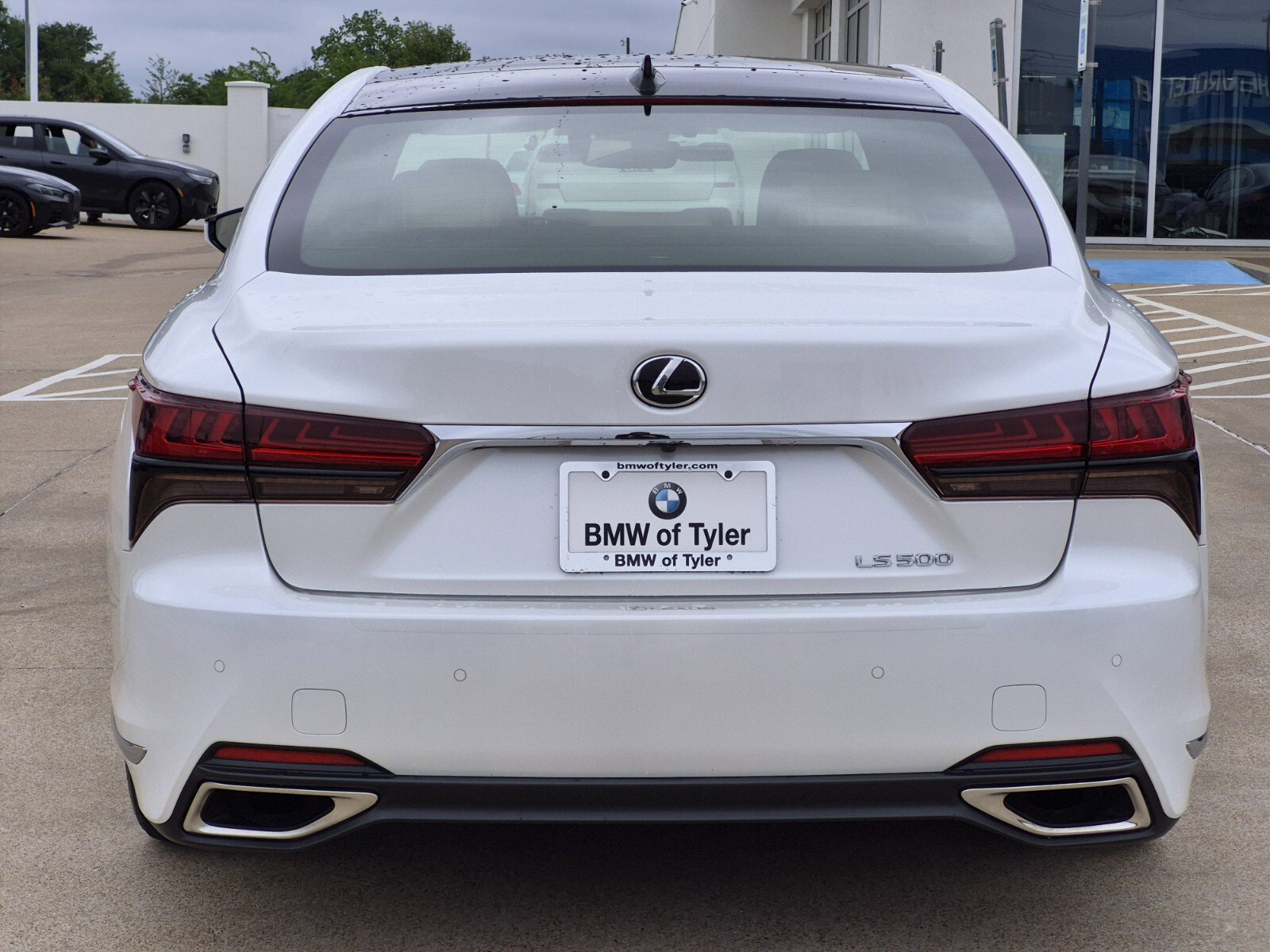 Used 2022 Lexus LS 500 w/ Interior Upgrade Package RWD image 5