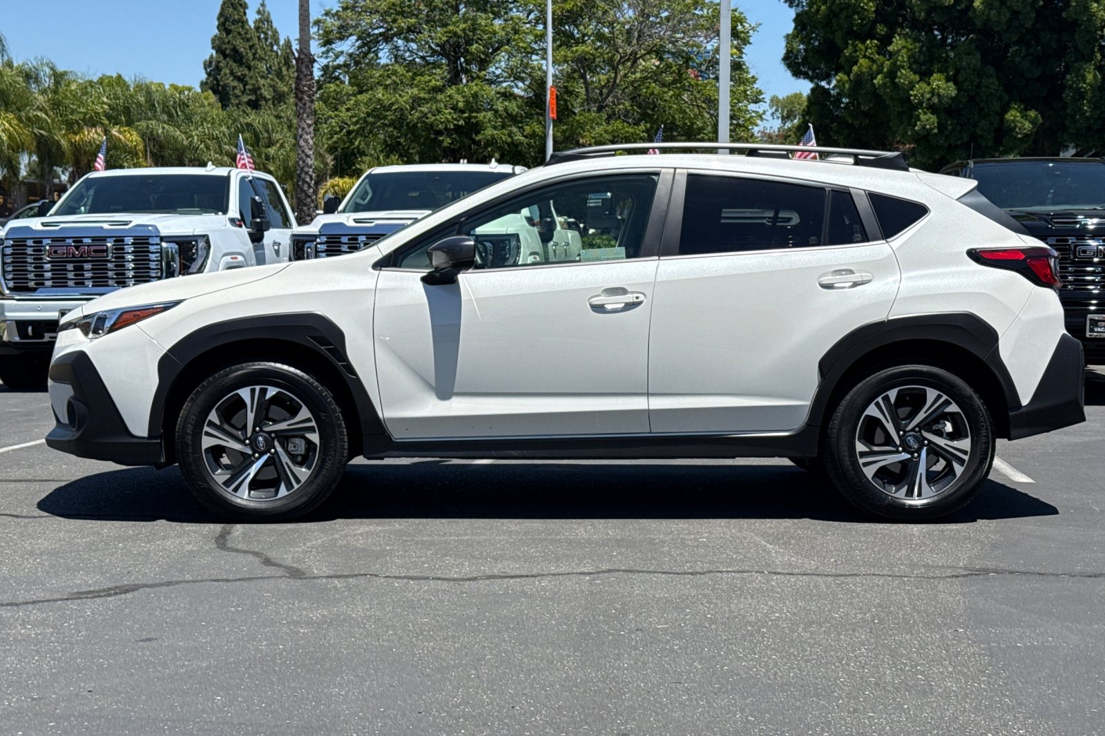 Used 2025 Subaru Crosstrek 2.5i Premium AWD/4WD image 8