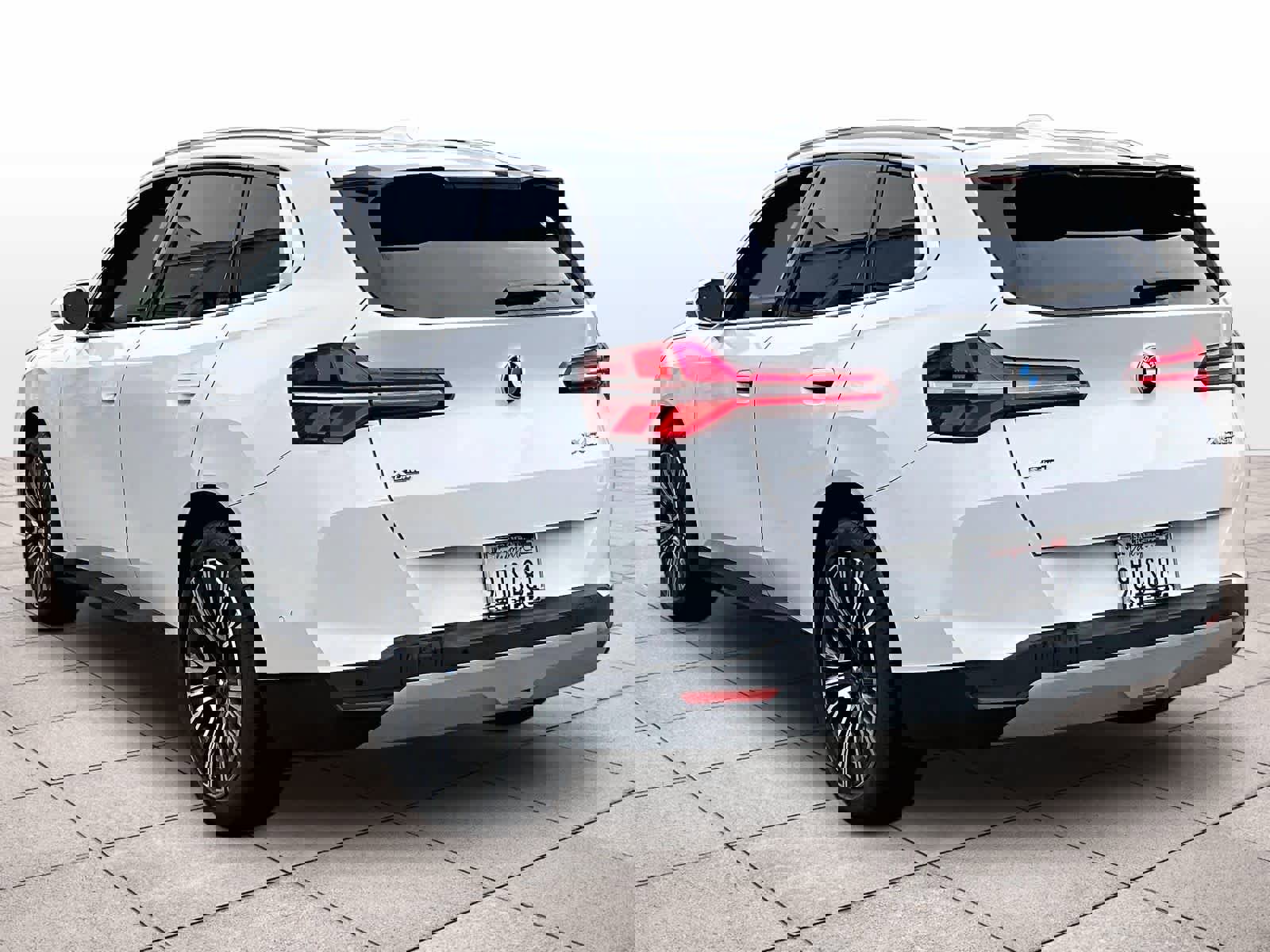 Used 2025 BMW X3 xDrive30i w/ Convenience Package image 14