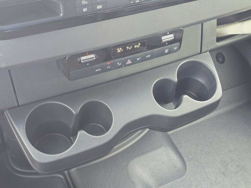 New 2025 Mercedes-Benz Sprinter 2500 image 27