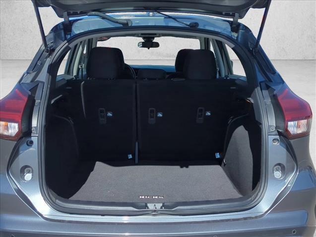 Used 2025 Nissan Kicks Play S image 8