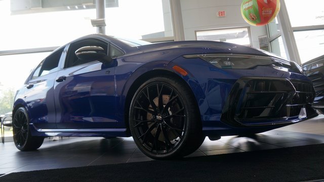 New 2025 Volkswagen Golf R Black Edition image 5