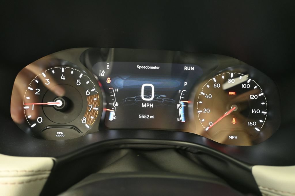 Used 2026 Jeep Compass Limited AWD/4WD image 23