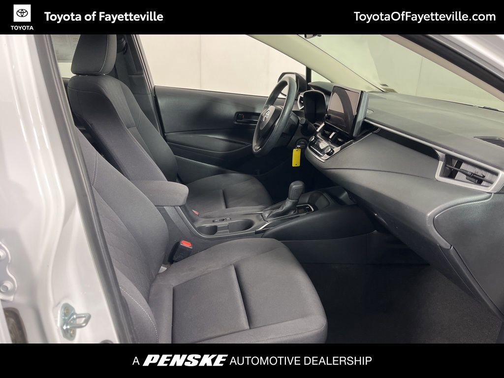 Used 2024 Toyota Corolla LE image 6
