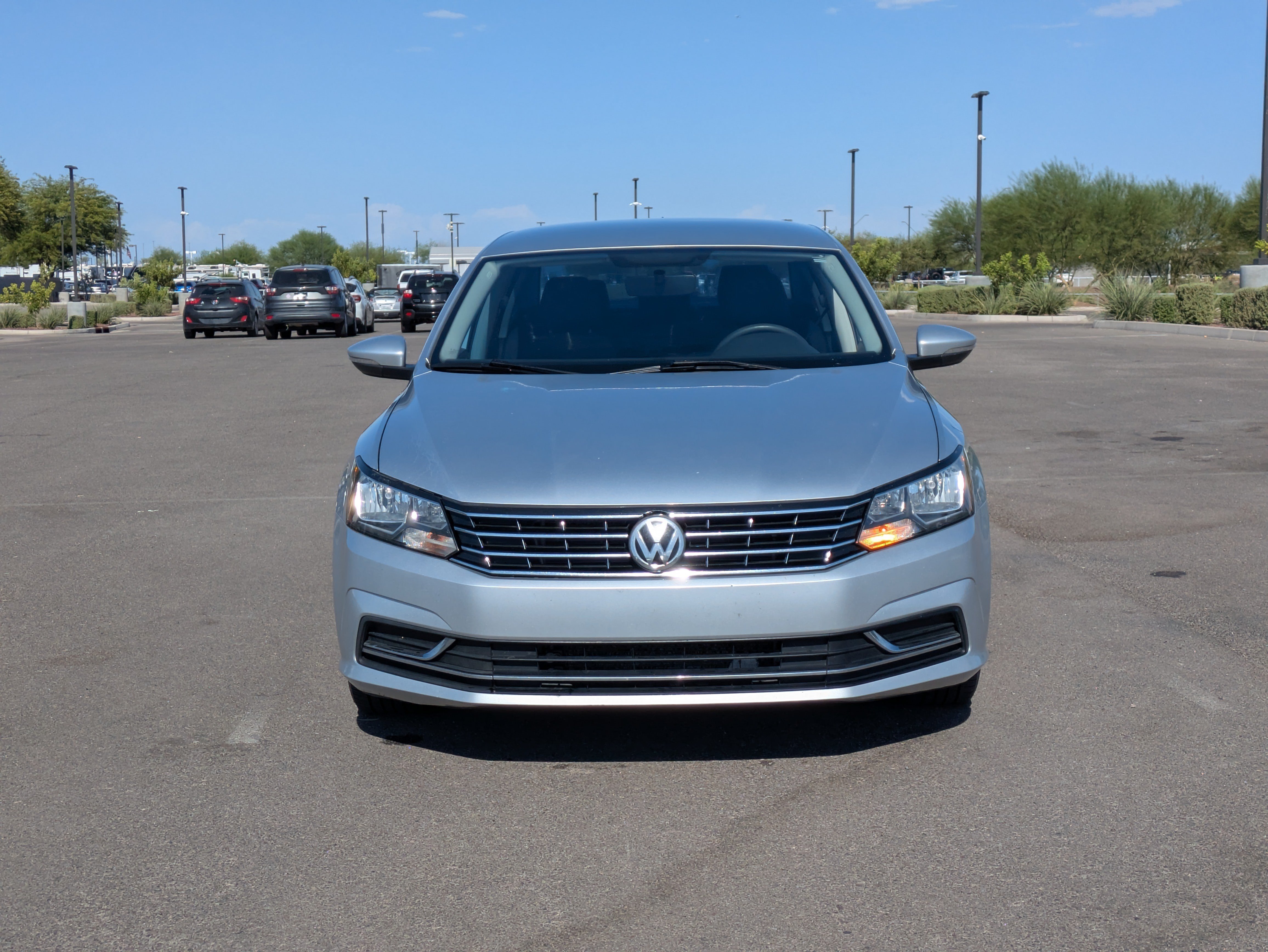 Used 2017 Volkswagen Passat 1.8T S FWD image 8