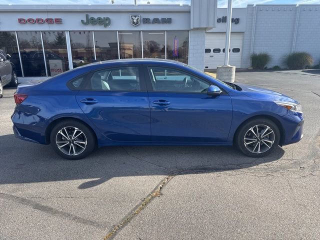 Used 2023 Kia Forte LXS image 8