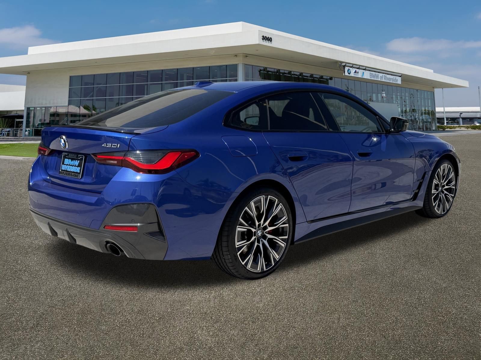 Certified 2023 BMW 430i Gran Coupe w/ M Sport Package RWD image 11