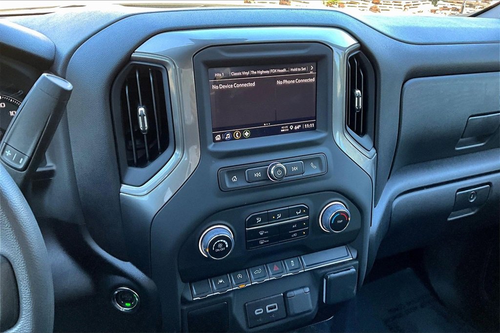 Certified 2025 Chevrolet Silverado 1500 Custom w/ Turbomax Blackout Package image 10