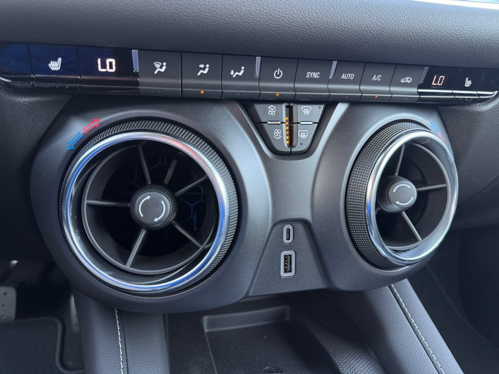 New 2026 Chevrolet Blazer LT w/ Convenience Package FWD image 20