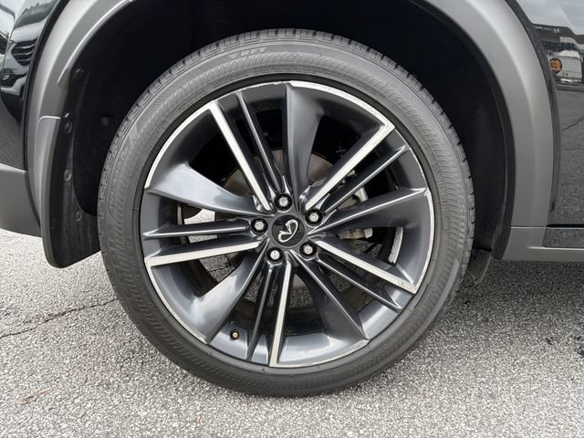 Used 2023 INFINITI QX55 Essential AWD/4WD image 17