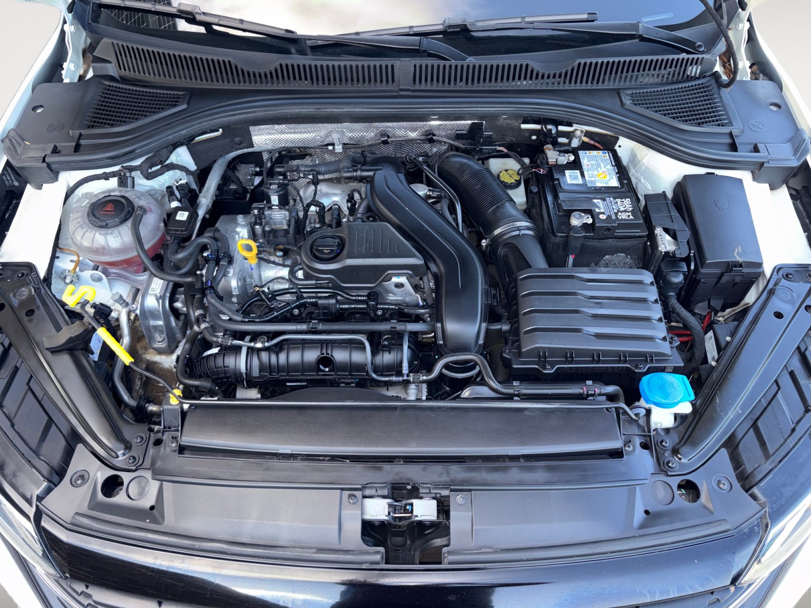 Certified 2022 Volkswagen Jetta Sport FWD image 24
