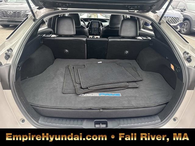Used 2018 Toyota Prius Prime Advanced w/ Carpet Mat Package image 6