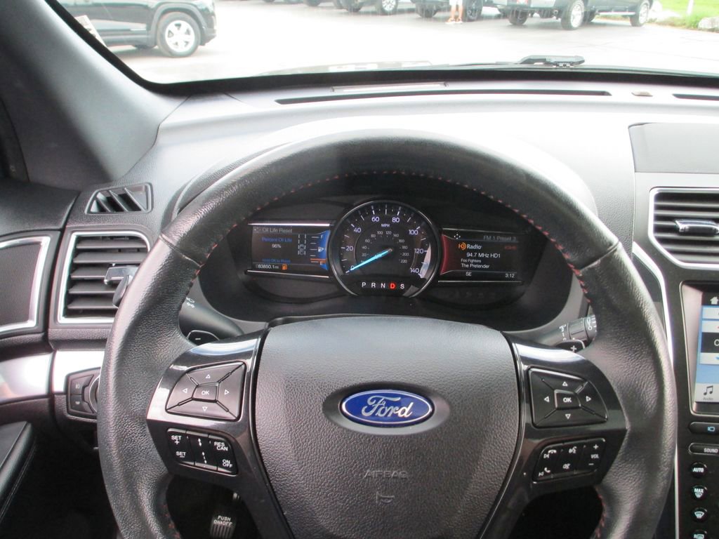 Used 2018 Ford Explorer Sport w/ Equipment Group 401A AWD/4WD image 35
