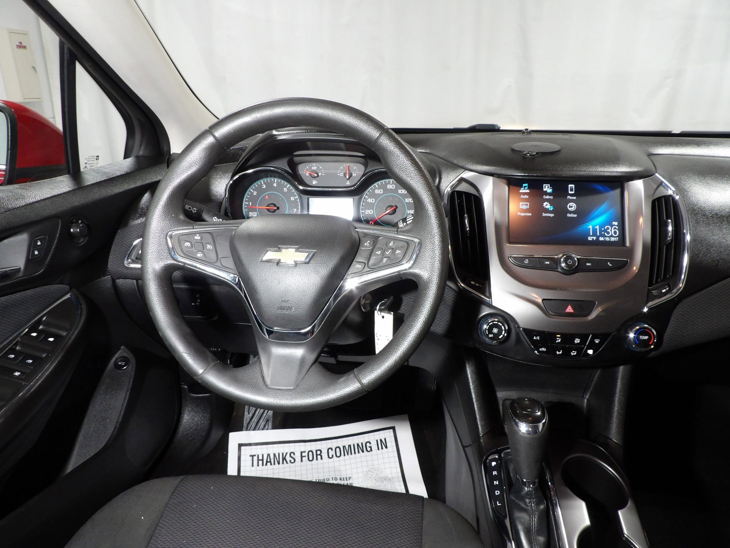 Used 2017 Chevrolet Cruze LT FWD image 12