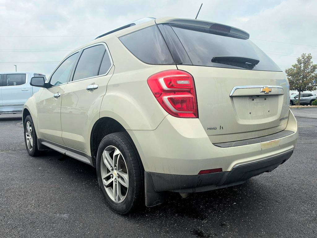 Used 2016 Chevrolet Equinox LTZ w/ Enhanced Convenience Package AWD/4WD image 4