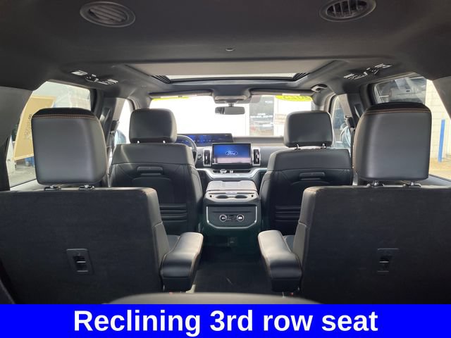 Used 2025 Ford Expedition Tremor AWD/4WD image 32