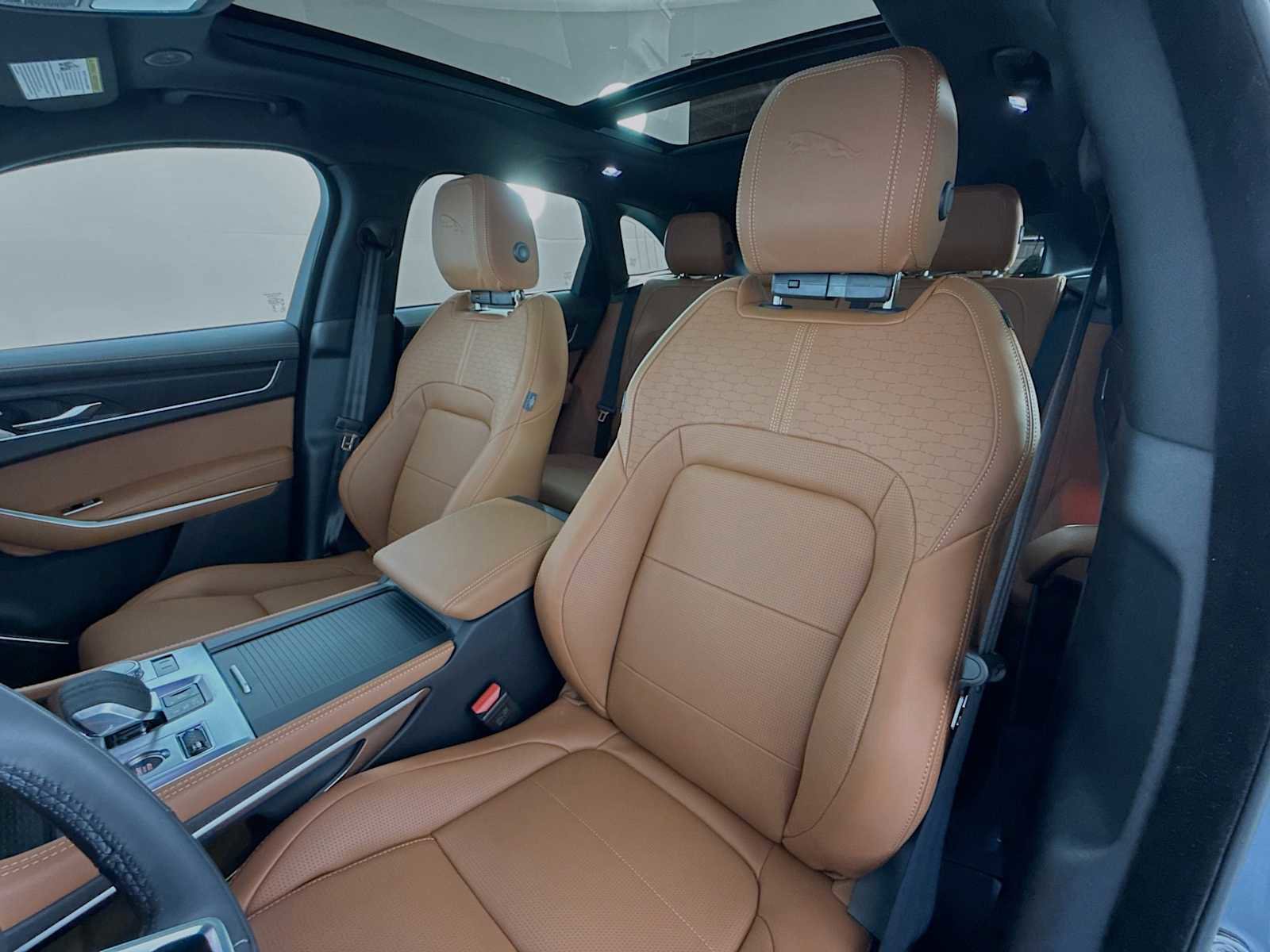 New 2026 Jaguar F-PACE R-Dynamic S image 11