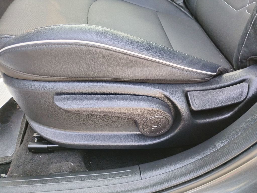 Used 2024 Kia Forte GT-Line w/ GT-Line Premium Package FWD image 14