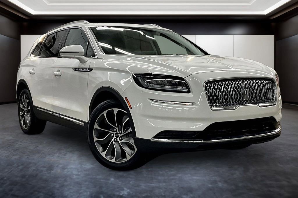 Used 2023 Lincoln Nautilus Reserve w/ Luxury Package AWD/4WD image 1