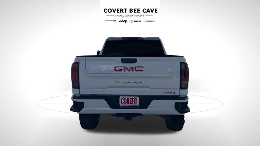 Used 2024 GMC Sierra 2500 AT4 w/ AT4 Premium Plus Package image 9