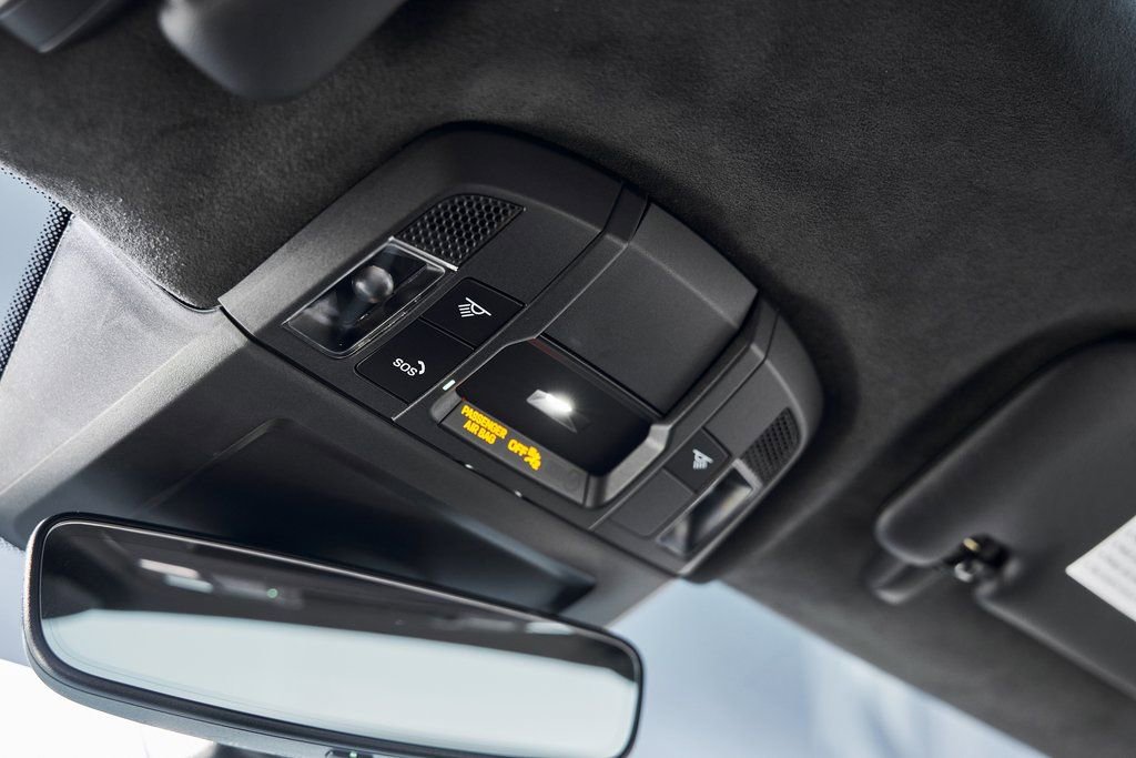 Used 2024 Porsche 911 Turbo image 78