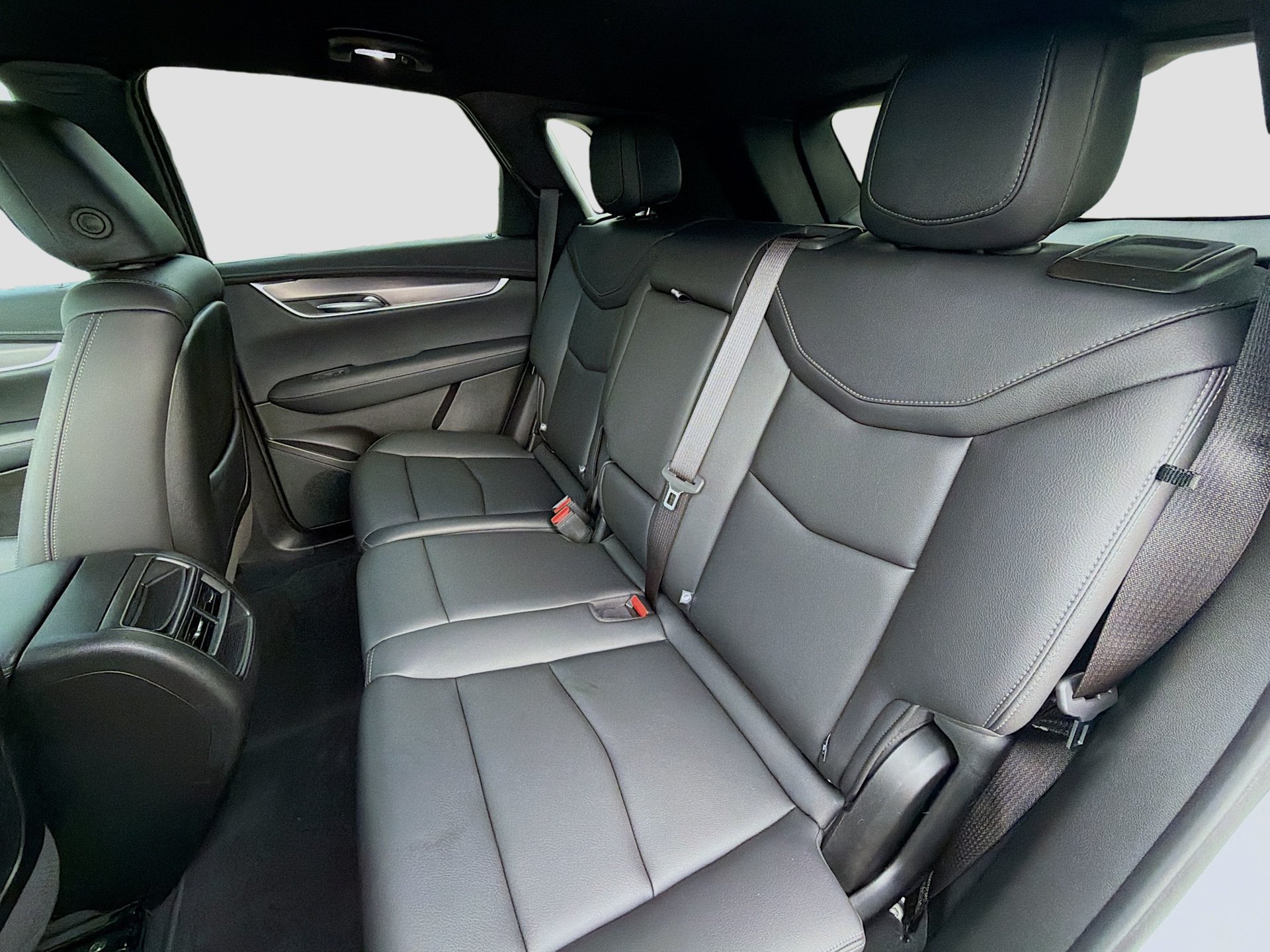 Certified 2022 Cadillac XT5 Luxury FWD image 18