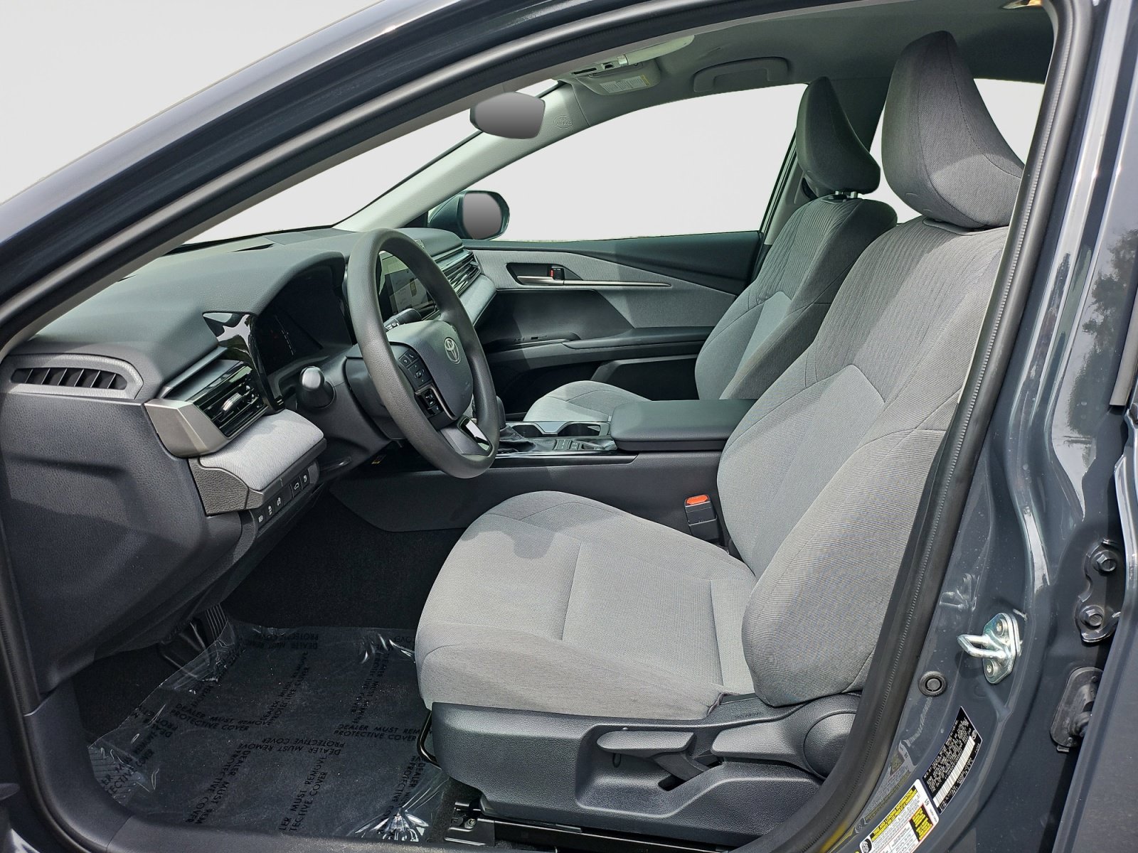 Used 2026 Toyota Camry LE FWD image 22