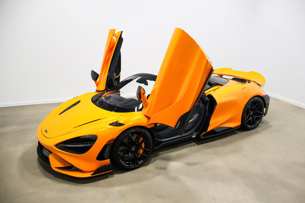 Used 2022 McLaren 765LT RWD image 14