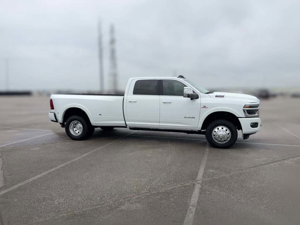 New 2025 RAM 3500 Longhorn image 15