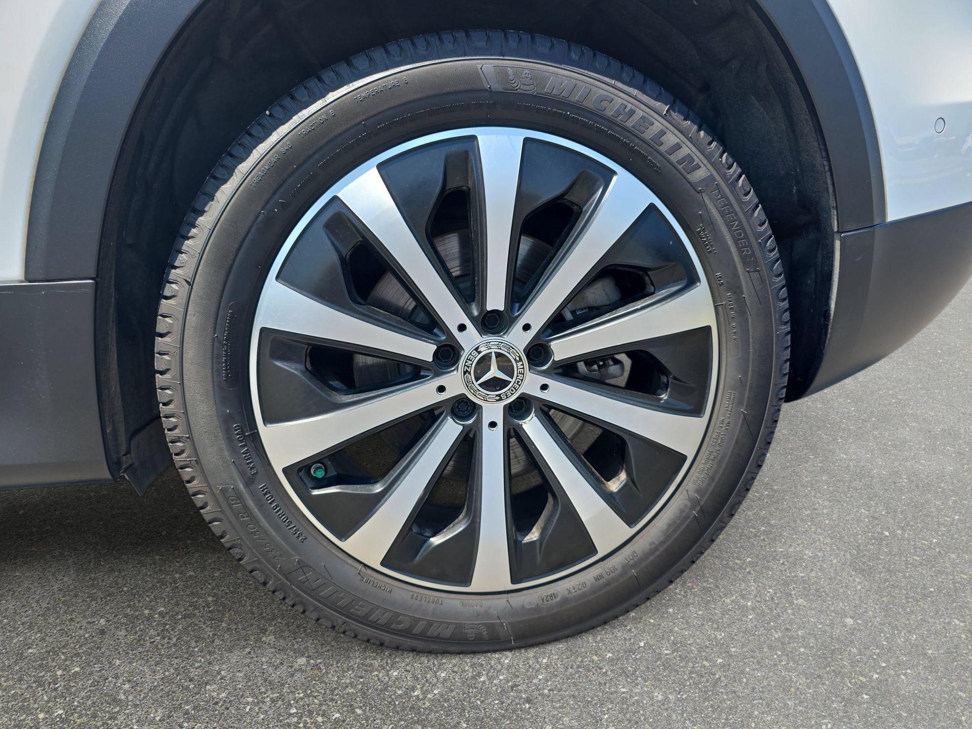 Used 2020 Mercedes-Benz GLB 250 4MATIC image 31