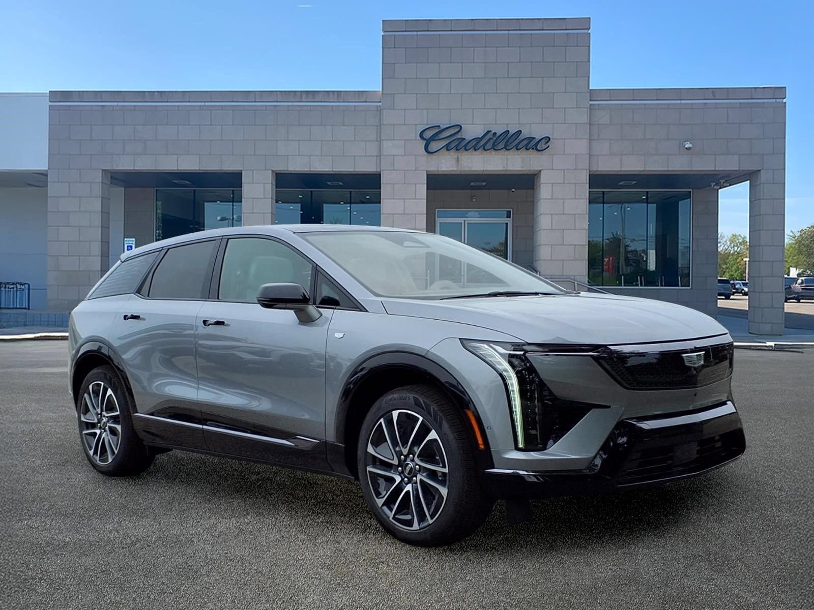 New 2027 Cadillac Optiq Sport w/ LPO, Floor Liner Package AWD/4WD image 3