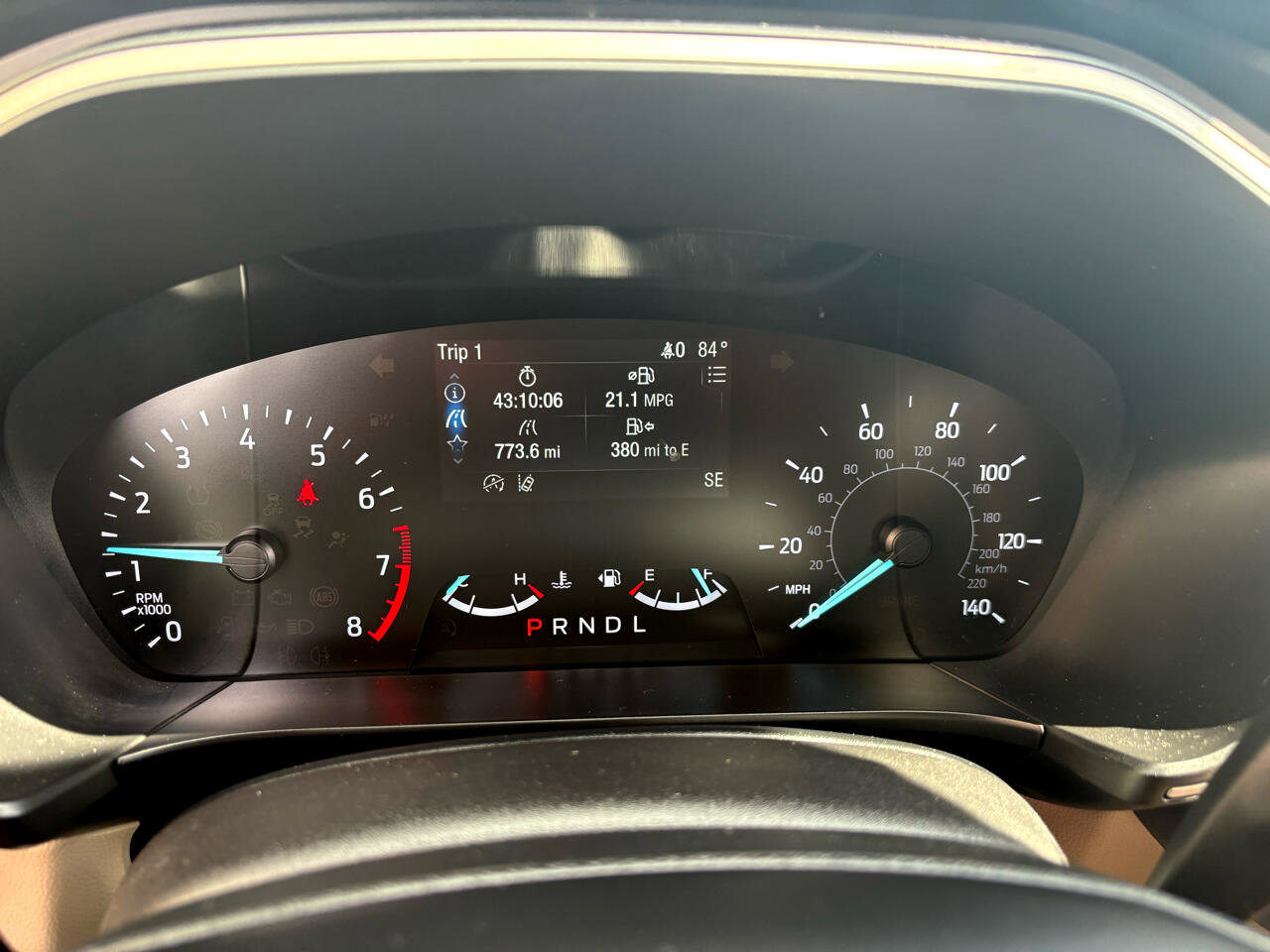 Used 2020 Ford Escape SE image 17