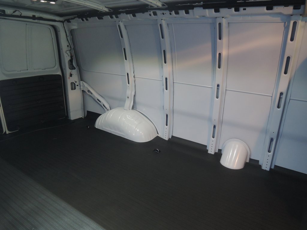New 2026 Chevrolet Express 2500 w/ Driver Convenience Package image 27